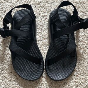 NWOT Men’s Chacos